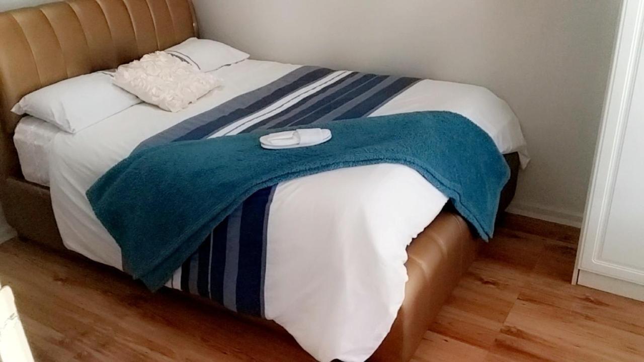Midrand Bed And Breakfast Экстерьер фото