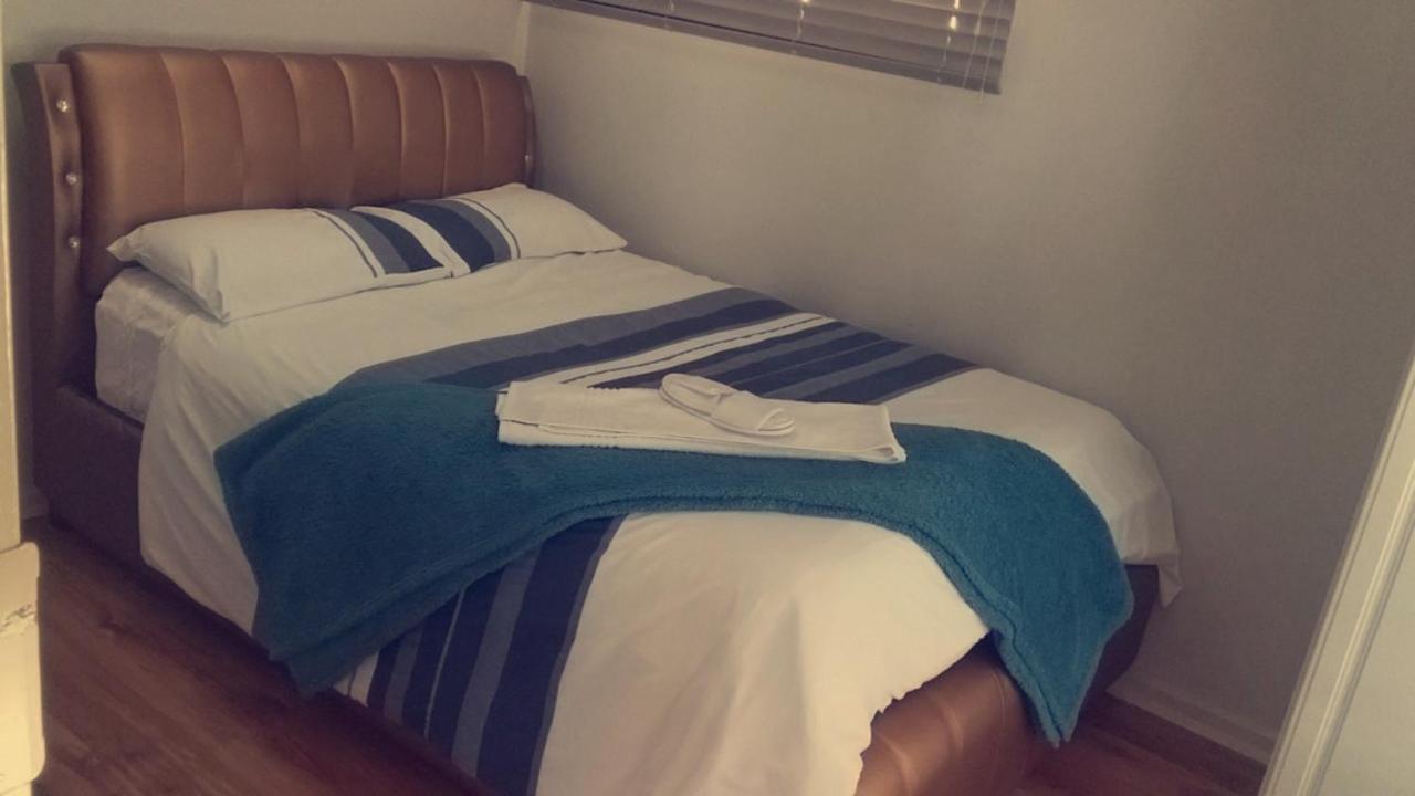 Midrand Bed And Breakfast Экстерьер фото