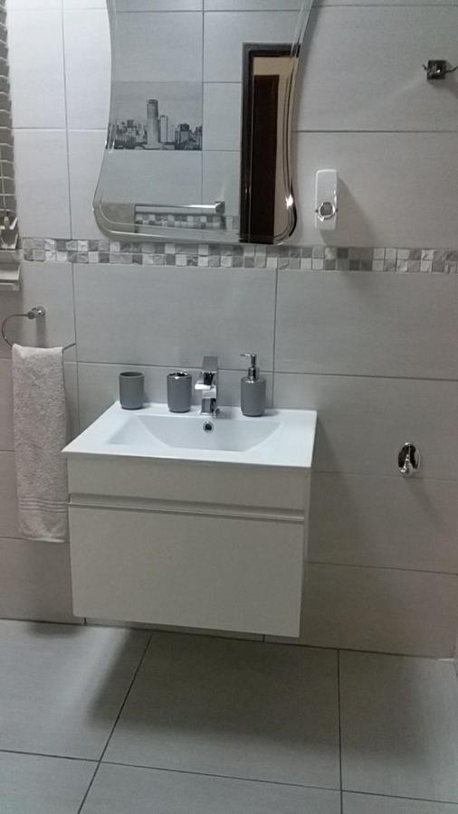 Midrand Bed And Breakfast Экстерьер фото